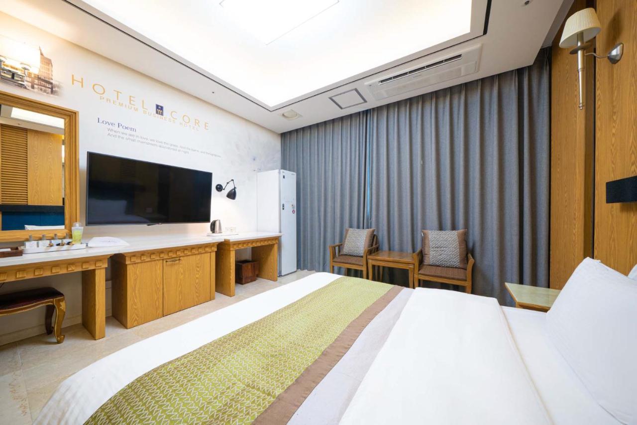 Hotel Core Naju Buitenkant foto